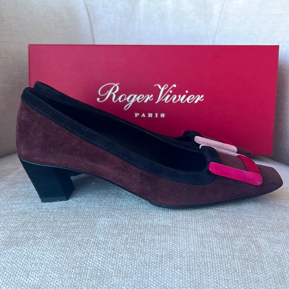 NEW in Box Roger Vivier Paris Suede Pump - Picture 4 of 11